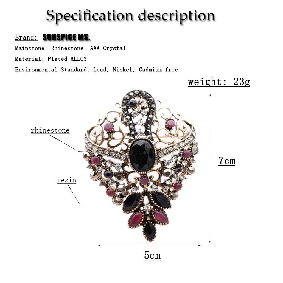 Women's Ethnic Hollow Flower Retro Brooch Antique Gold Color Circular Resin Scarf Corsage Light Jewelry Gift