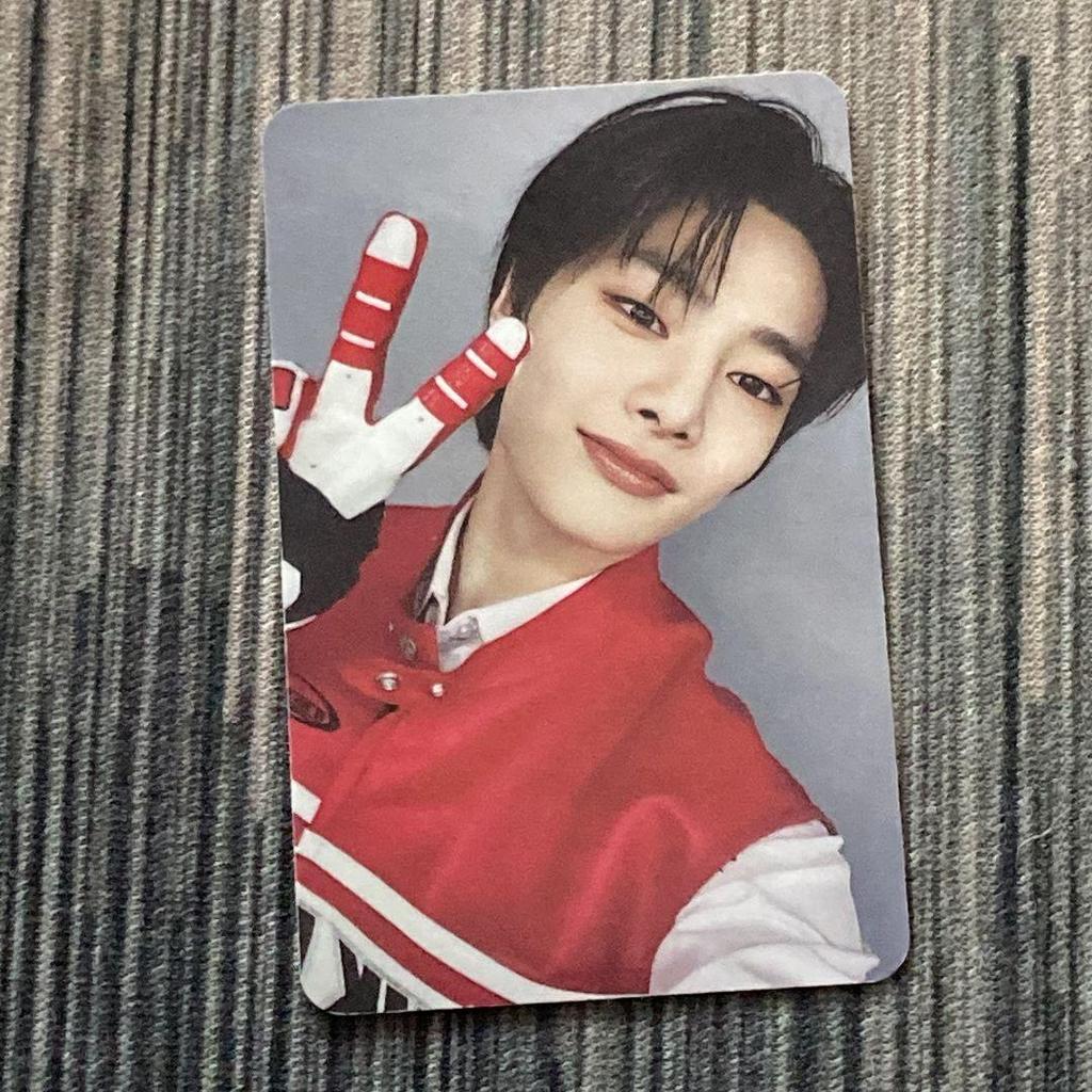 [Б/У] StrayKids Raku STAR 2-я неделя Aien Stray Kids Sanok Торговая карта