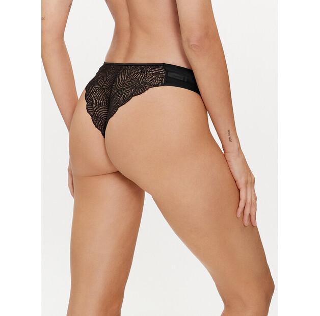 Трусики-стринги Chantelle Soft Stretch