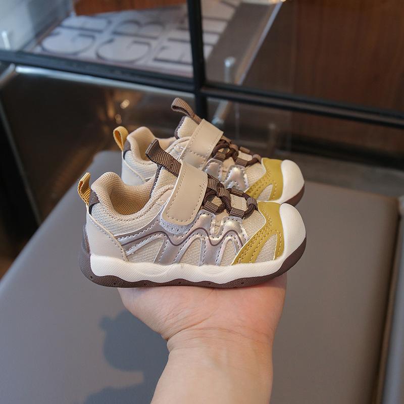 Обувь для малышей детская обувь легкая 2025 осень новая мужская нескользящая с мягкой подошвой детская функциональная обувь женская устойчиво