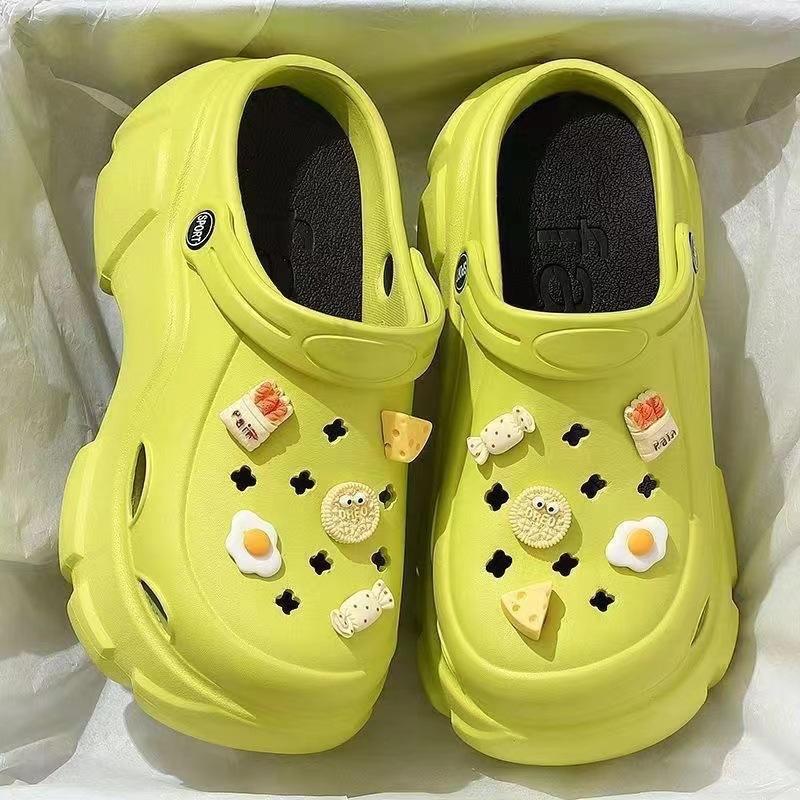 Super thick sweating dog hole shoes women's 2 platform beach shoes to increase the height and cool slippers to wear outside