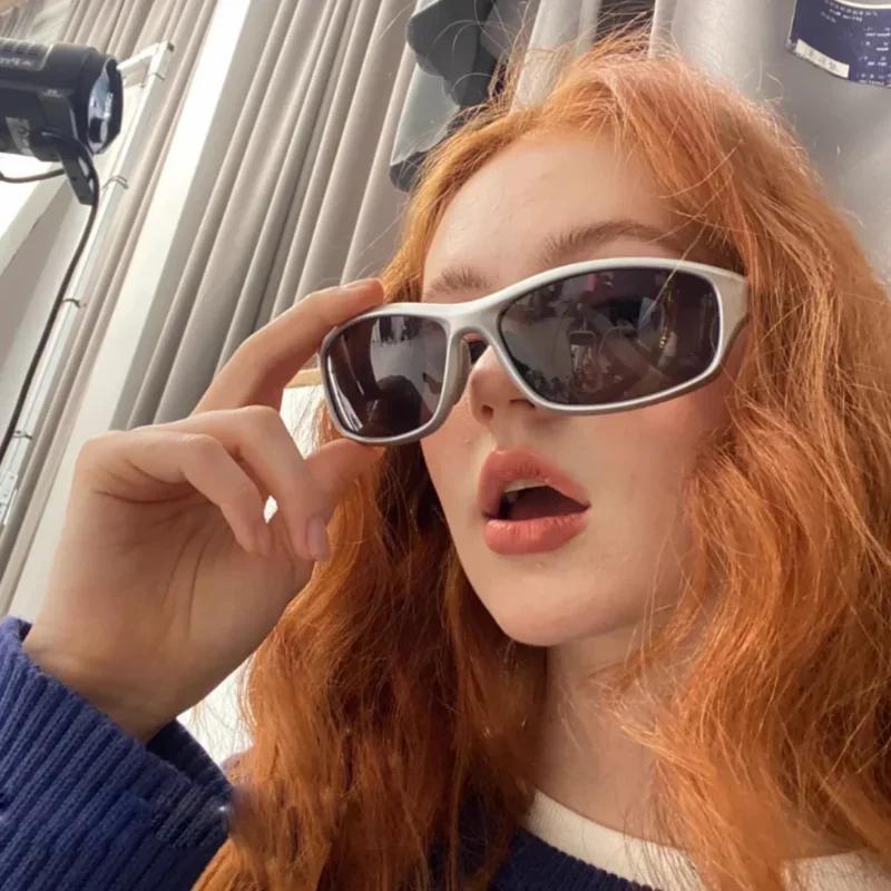 Солнцезащитные очки Y2K Sports Punk для женщин, дизайнерские квадратные очки-гогглы для мужчин, роскошные солнцезащитные очки UV400 с цветными зеркальными линзами