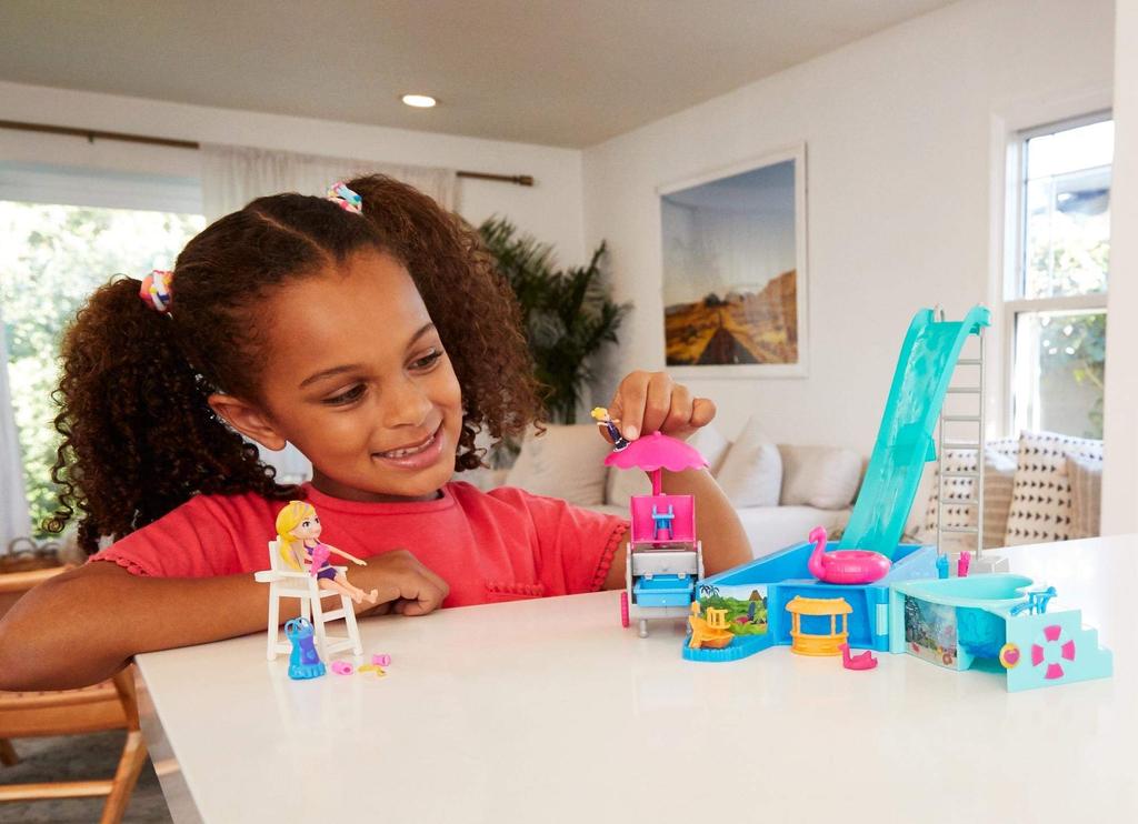 Polly Pocket FTP75 Splashtastic Pool Surprise