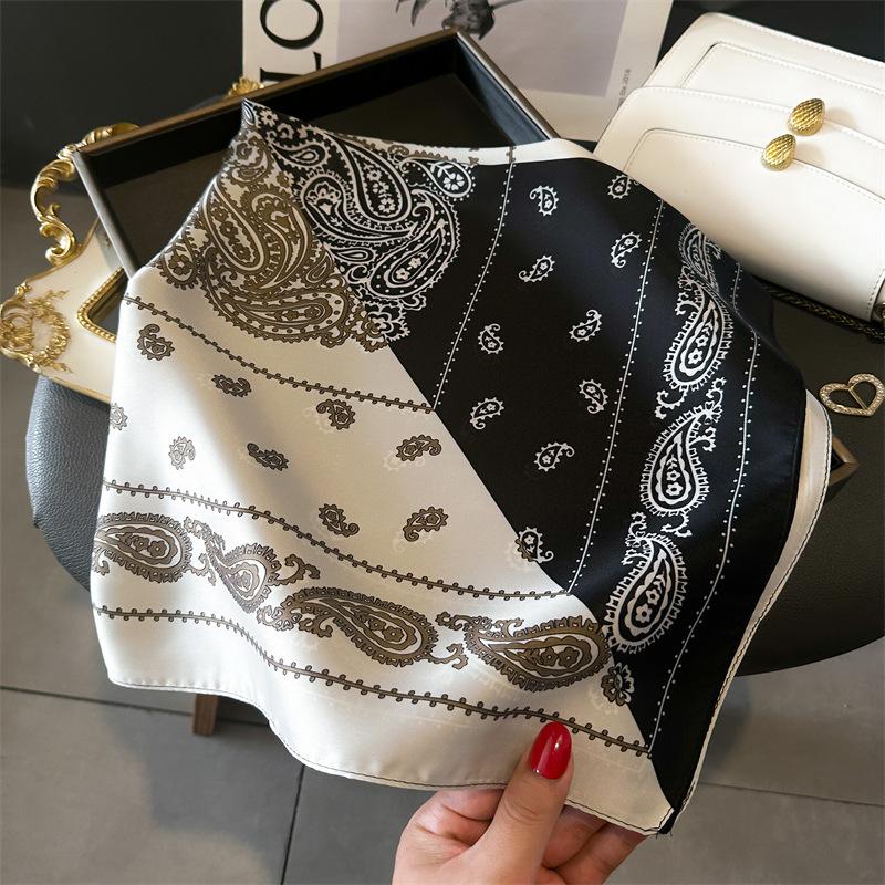 New Paisley Print Small Square Scarf Simulated Silk Thin Neck Scarf Mature Style Sunscreen Headscarf For Women