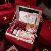 Подарочная коробка для подружки невесты: Практичный свадебный подарок для лучшего друга