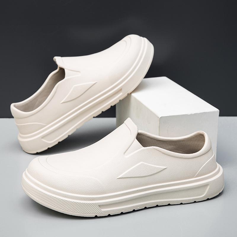 Chef Shoes Non-slip Waterproof Oil-proof Kitchen Work Shoes 2025 Light Breathable Kitchen Slippers Canteen Hotel Shoes for Men