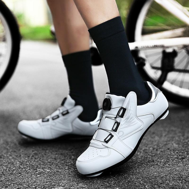 Летние и осенние новые велосипедные туфли для шоссейного велосипеда, обувь с замком для занятий спортом на открытом воздухе, велосипедные туфли с жесткой подошвой, обувь с жесткой подошвой