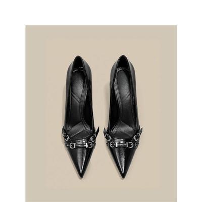 Черные легкие и красивые туфли на высоком каблуке женские 2024 новые французские темпераментные универсальные остроносые туфли-шпильки с юбкой