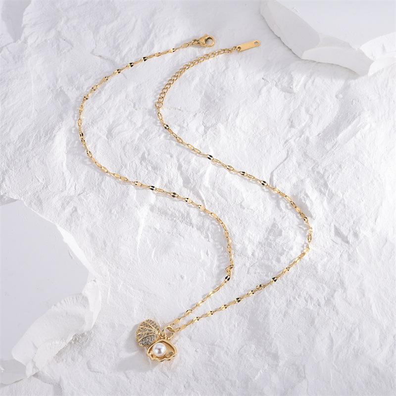 Copper Micro-inlaid Zircon Fashion Necklace Pearl Shell Necklace Colorfast Niche Design Clavicle Chain