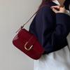 Textured Bag Women's 2025 New Retro Burgundy Horseshoe Buckle Fashion Hand-held Underarm Bag Shoulder Messenger Bag
