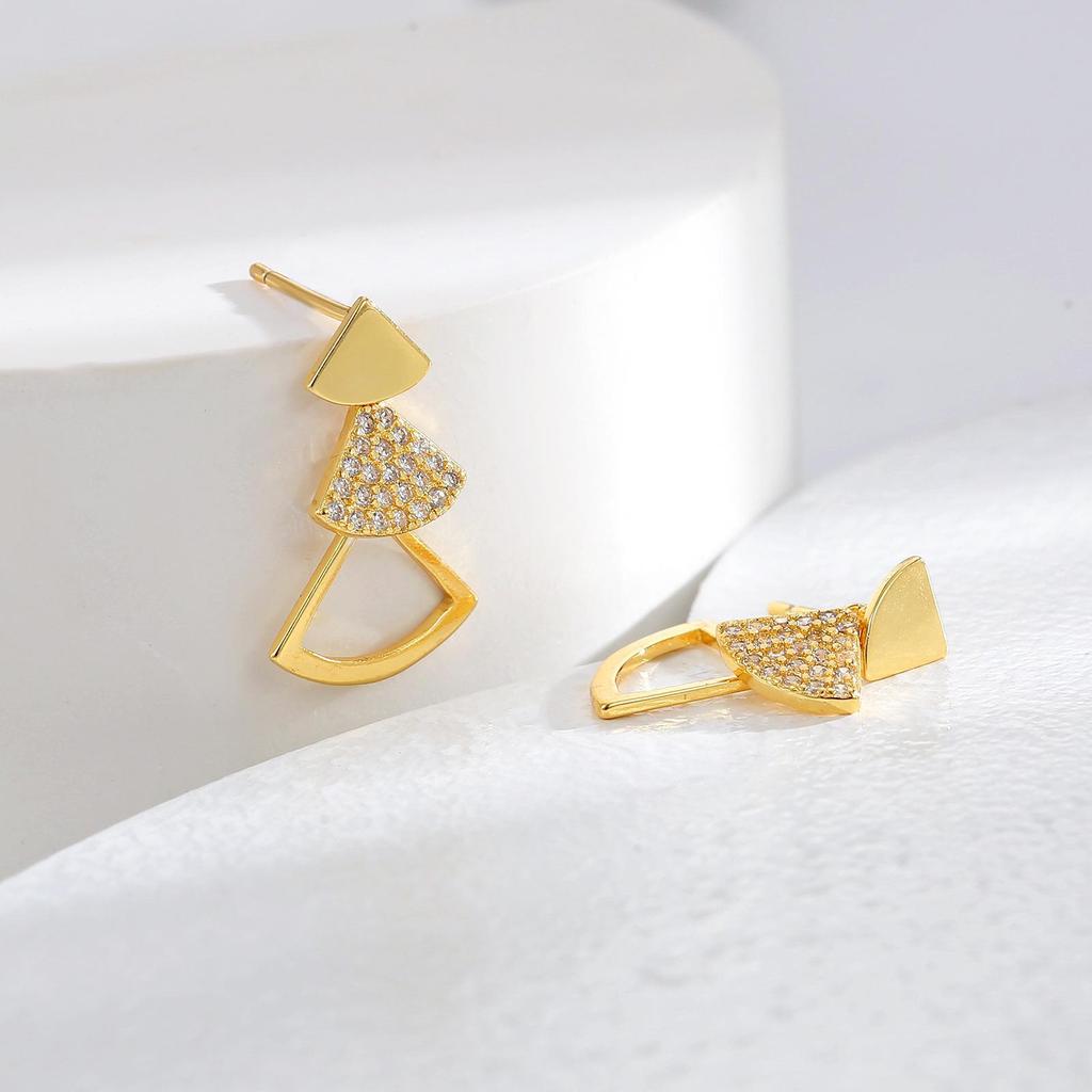 Элегантные длинные серьги-кисточки: Дизайн ниши «легкая роскошь» для женщин