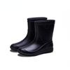 Fashion Men's Rain Boots Comfortable Fashion New Products Non-slip Mid-tube Water Shoes Casual Adult Rubber Slip On Rain Shoes