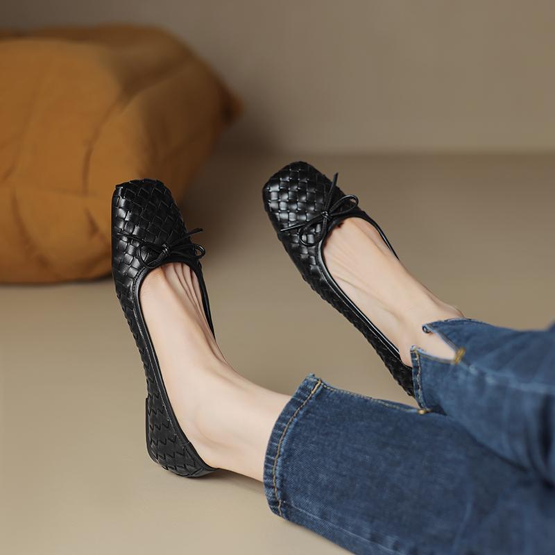 Модные ретро туфли на плоской подошве с квадратным носком, плетеные туфли 2024 года, новые женские удобные мягкие балетки из натуральной кожи на низком каблуке