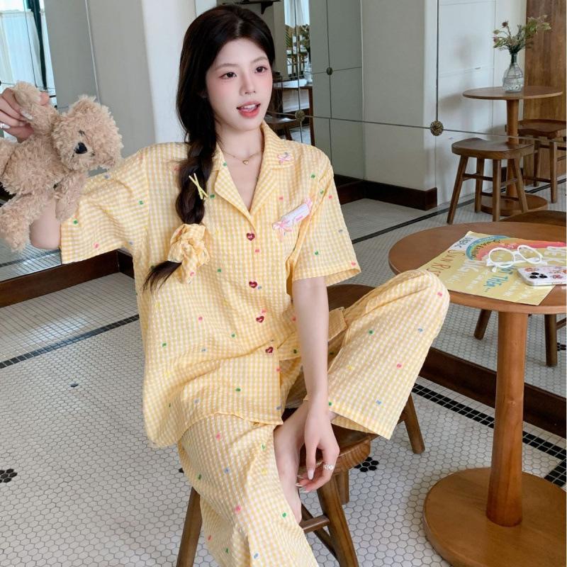 Live stream explosion sweet wind short-sleeved thin pajamas women's cotton cardigan student loungewear women's Korean version set