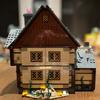 Творческие экспертные идеи Disn Street View Sanderson Sisters' Cottage Moc Building Block Toy Gifts Ideas Модель 2316 шт. Набор 21341