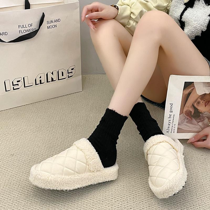 Модные тапочки. Толстая подошва. Плюшевые тапочки. Плюшевая плоская подошва. Резиновая искусственная ткань. Плоские туфли для женщин. Модные и удобные.