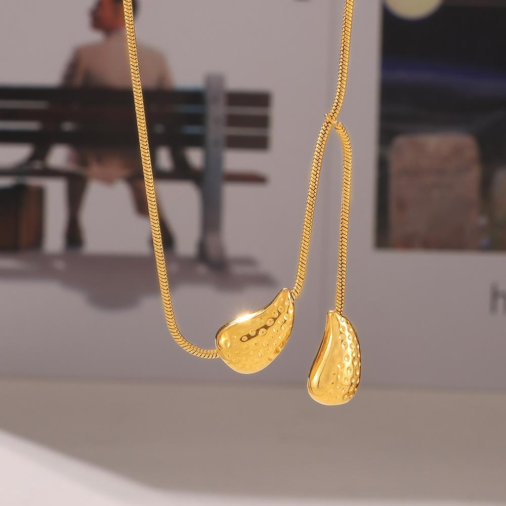 New Tassel Water Drop Necklace Niche Light Luxury Design Stacked With Wind Titanium Steel Plated 18K Gold Jewelry
