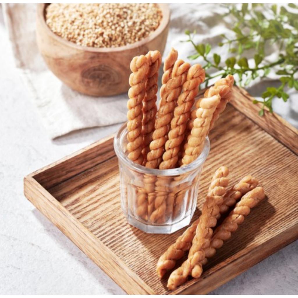 Традиционные корейские закуски Кунжутные длинные витые палочки Пончики(Кквабэги)