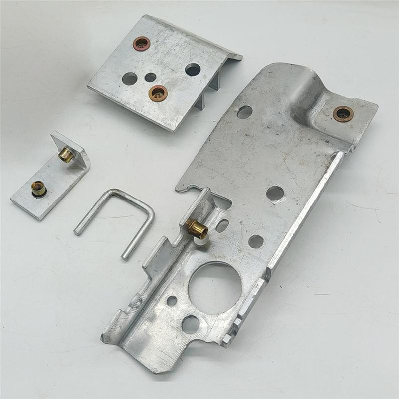 Truck Spare Parts For Volvo Trucks VOE 84210168-2 R. H Underrun Guard Bracket Kit