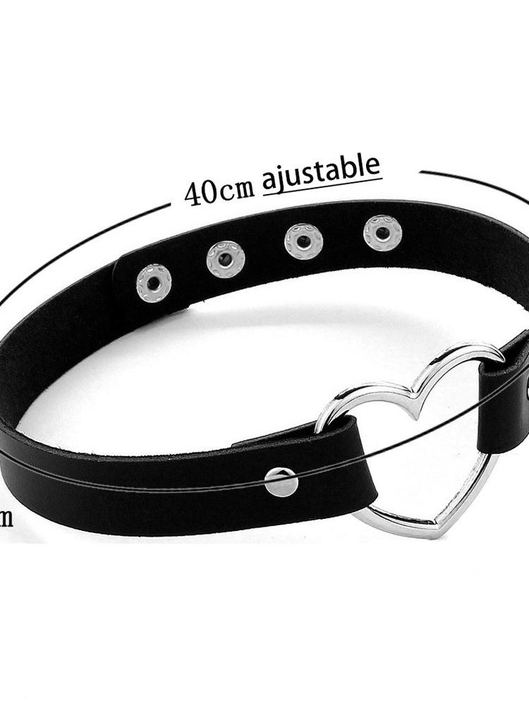Women's Fashionable and Sexy Punk Style Necklace with a Heart-shaped PU Leather Material Collar