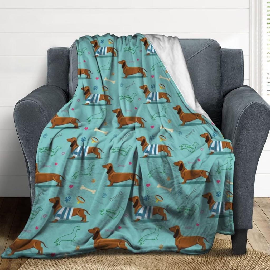 VIKAMA Cute Dachshund Blanket, Soft And Skin-Friendly Flannel Cartoon Printed Blanket, Sofa, Bedroom, Dormitory, Nap Blanket