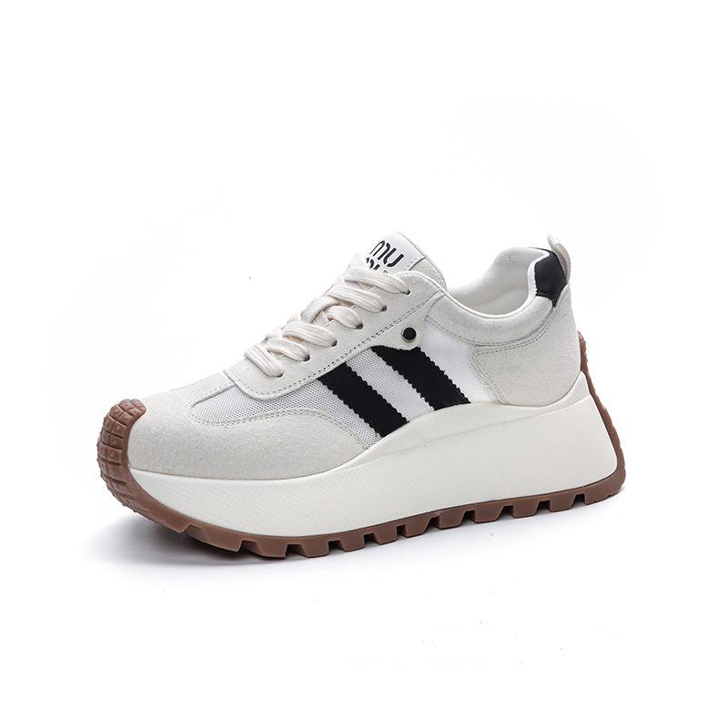 2025 новые спортивные и повседневные дышащие кроссовки с низким верхом, кроссовки папы Форреста Гампа, женские маленькие размеры 3233 на толстой подошве, женская обувь с внутренней танкеткой