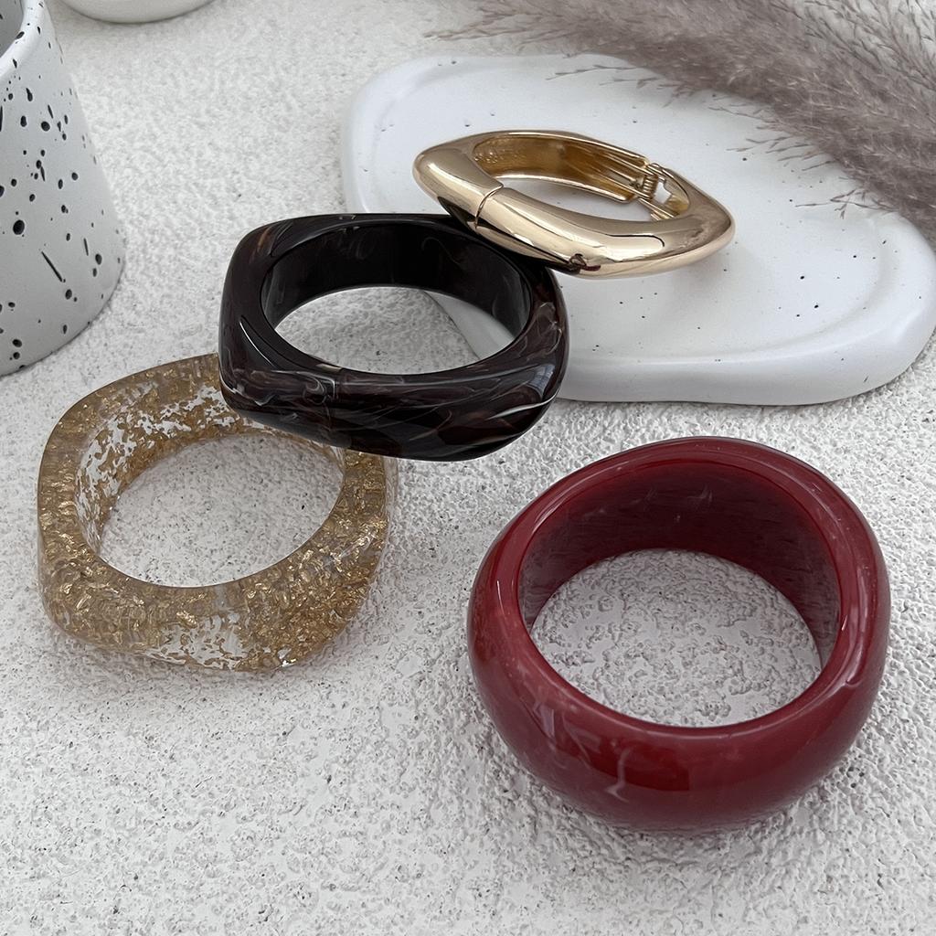 SHIXIN Vintage Large Acrylic Resin Thick Bangle Bracelet for Women Exaggerated Irregular Wide Bangle Punk Jewelry Accessories