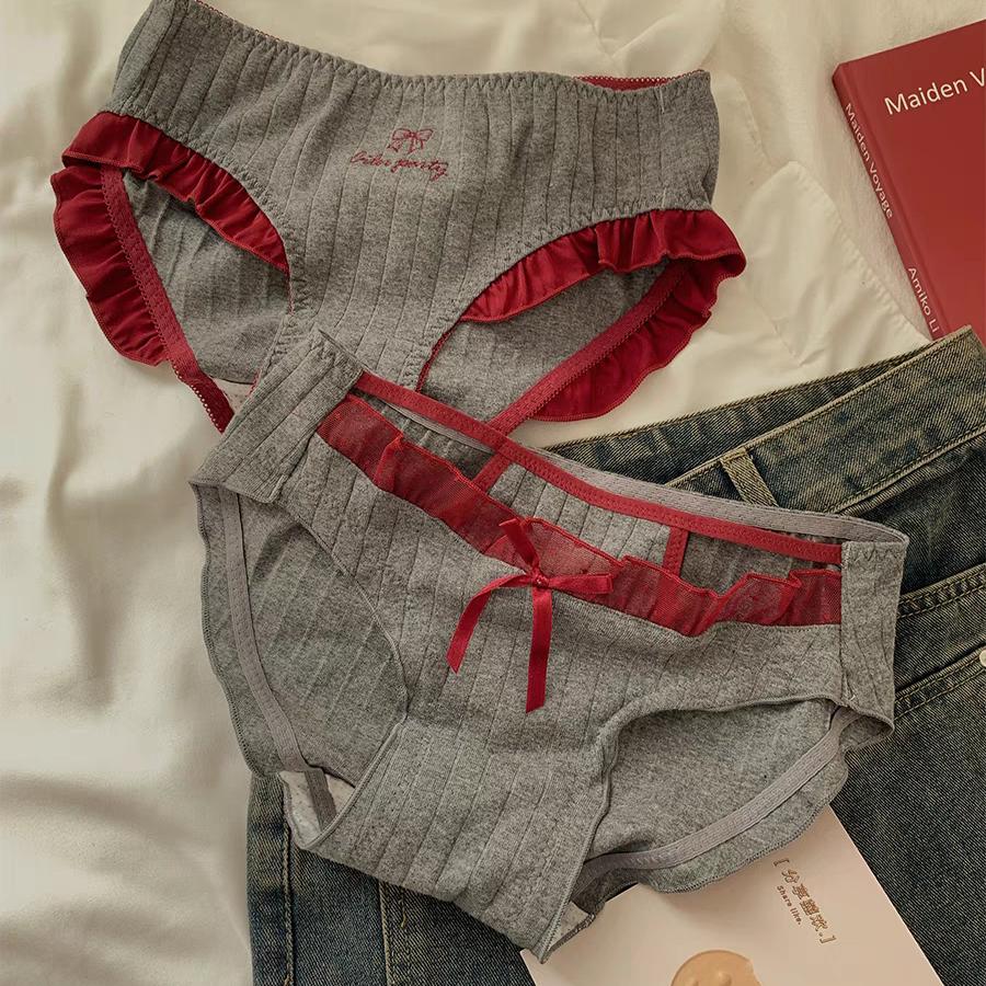 Sexy French Sweet Underwear Women's Style Caution Machine Hollow Women's Triangle Pants