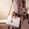 Mother's Day gift: Embroidered new Chinese-style large-capacity handbag for women, elegant and high-end crossbody bag for mothers