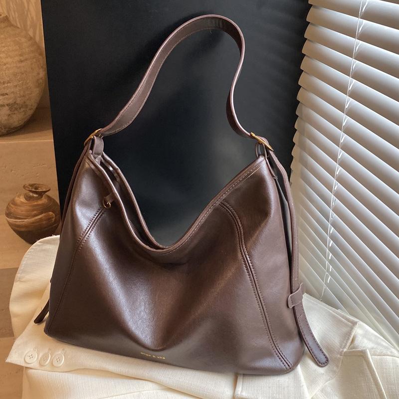 Сумка большой вместимости женская осенне-зимняя универсальная 2025 новая простая на плечо кроссбоди мягкая женская сумка-тоут для поездок на работу