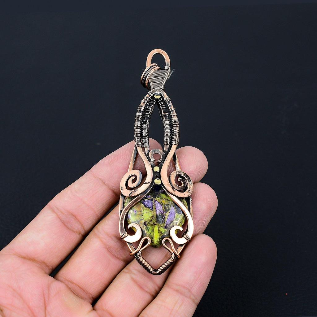 Подвеска из драгоценного камня стихтит из чистой медной проволоки, обернутая ювелирными изделиями ручной работы