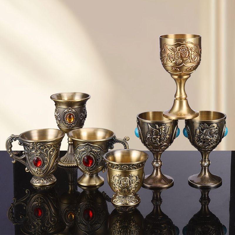 Легкий Роскошный Гравированный Бронзовый Винный Бокал – Винтажный Бокал для Белого Вина на Высокой Ножке для Дома, Вечеринки и Бара