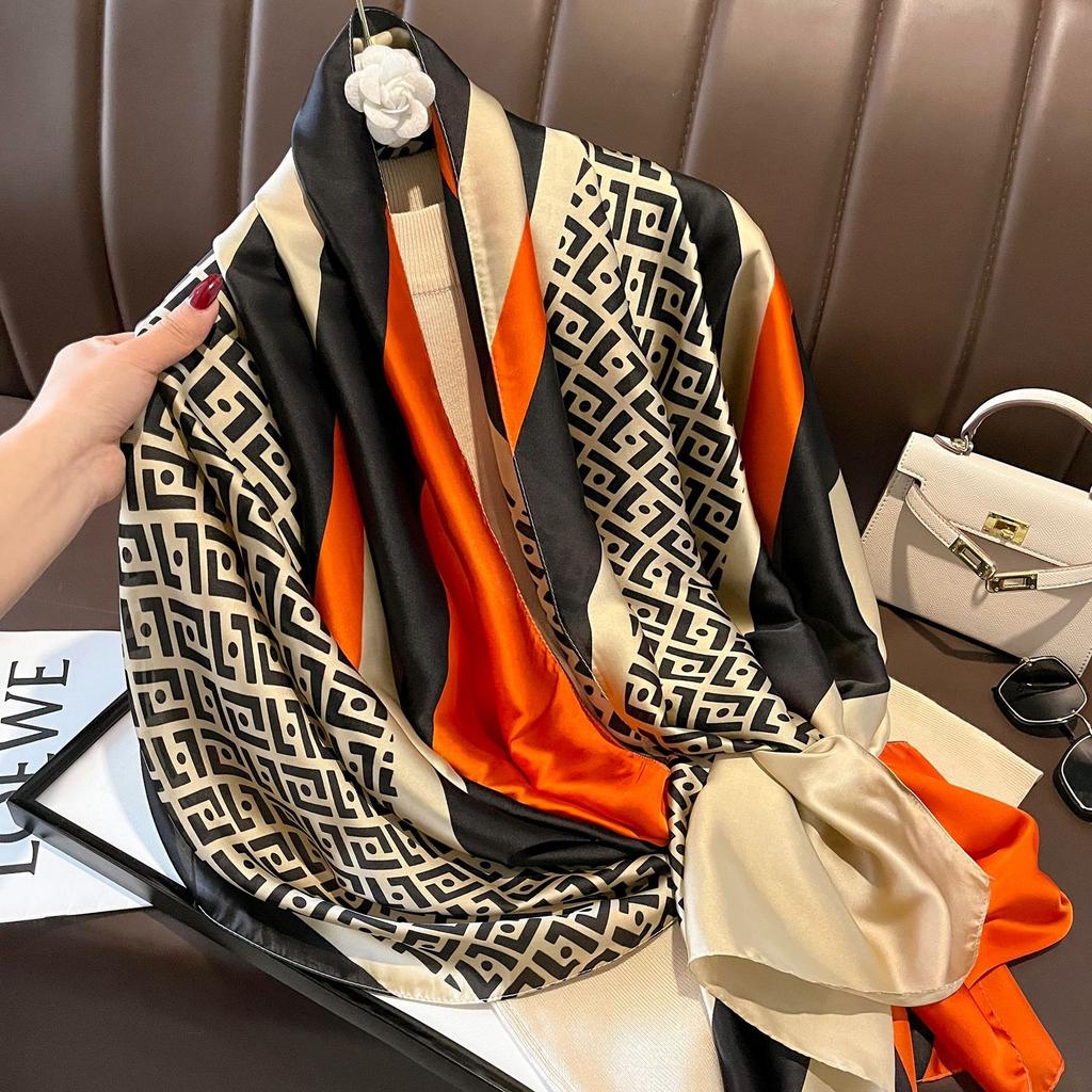 New Spring and Autumn Retro Floral Cranes Temperament Simulation Silk Large Long Scarf Sunscreen Outwear Shawl Female Silk Scarf