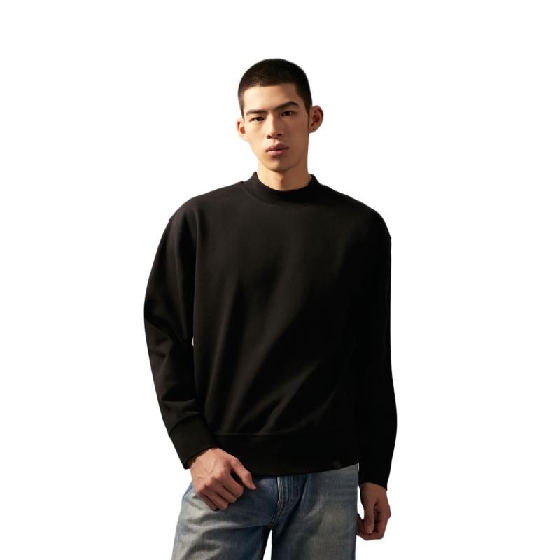 Calvin Klein Sweatshirts Men's Crew Neck Moderate J326134
