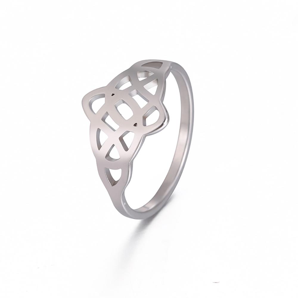 Vintage Celtics Knot Rings Women Stainless Steel Wedding Triquetra Ring Amulet Jewelry Gift for Lover Mother