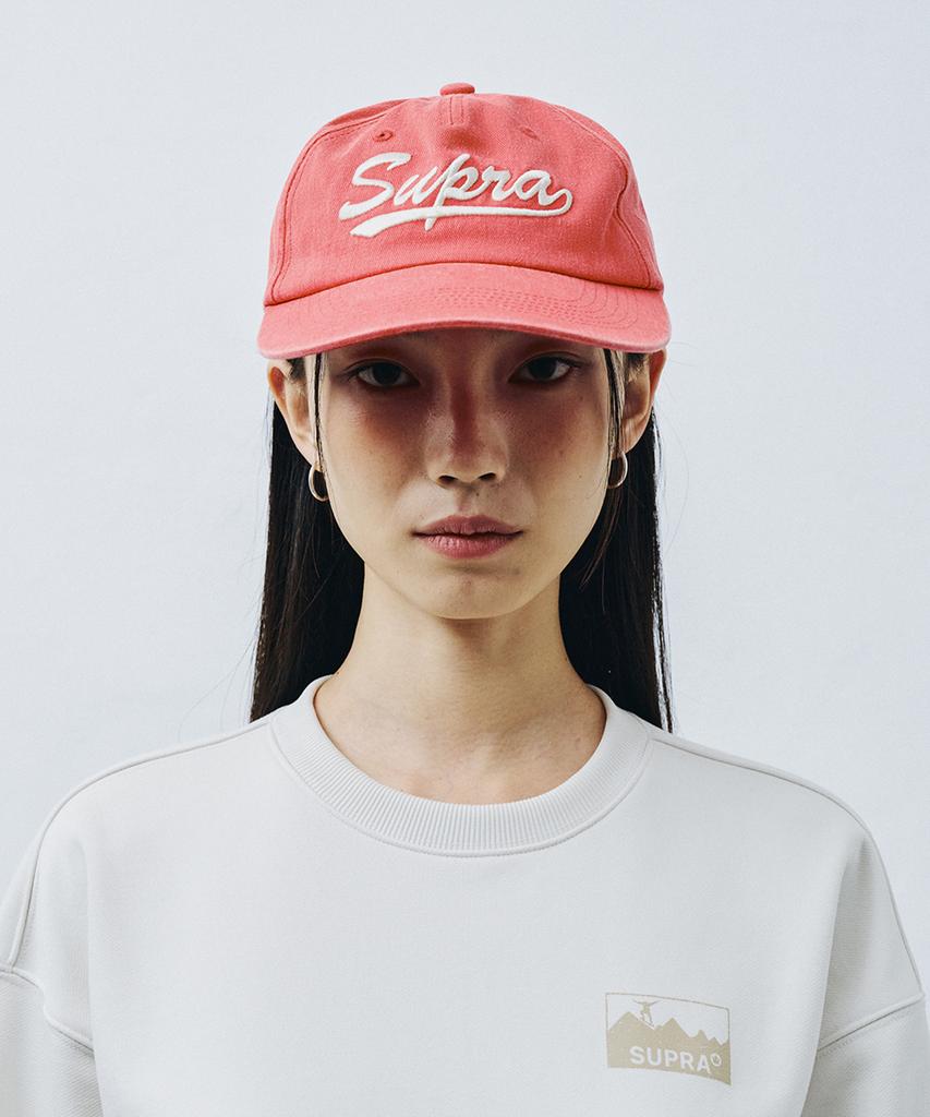 Кепка SUPRA с пигментной стиркой и полосатым козырьком (красный)