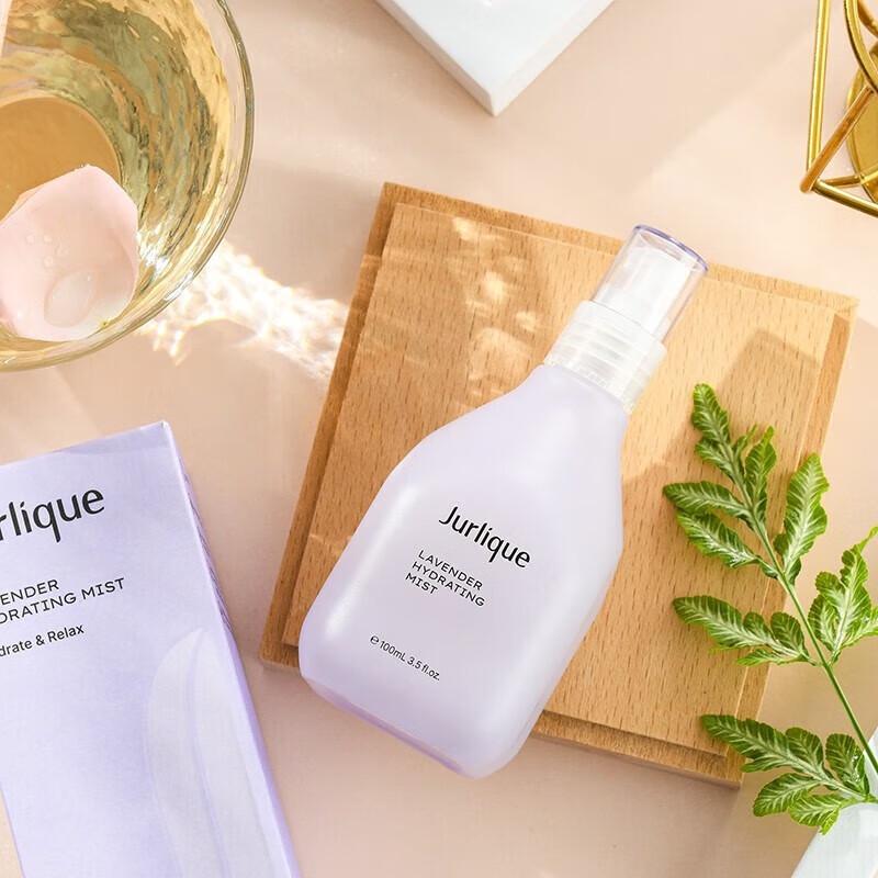 Jurlique Ароматическая лавандовая увлажняющая цветочная вода