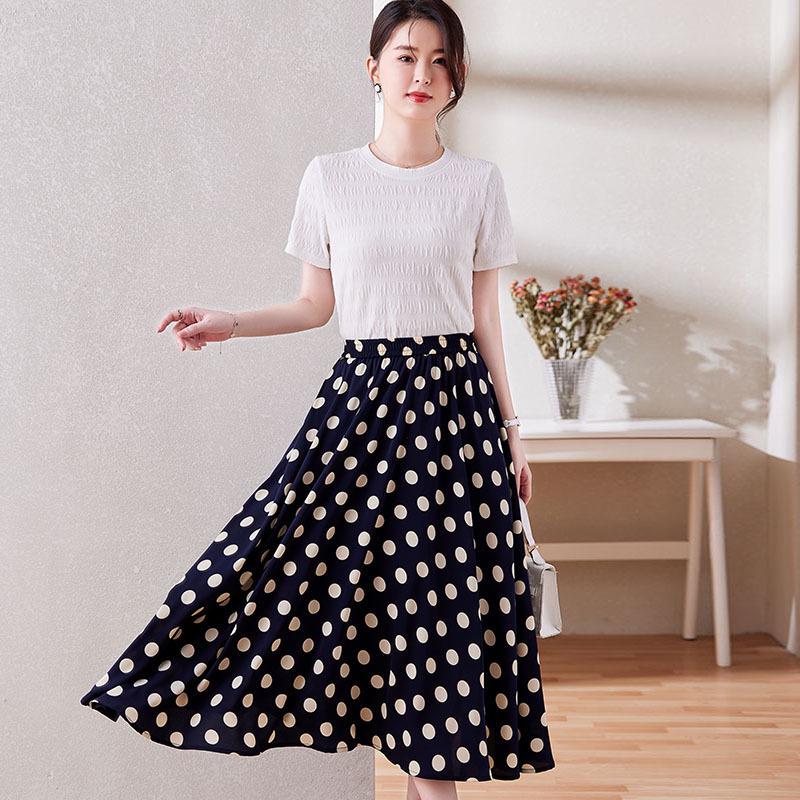 Женская летняя юбка А-силуэта из шифона с цветочным принтом: Стильный, модный, эластичный пояс, привлекательный дизайн