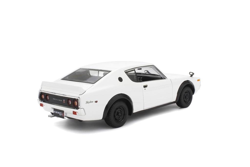 Kyosyo Maisto Nissan Skyline 1973 Белый Готовый продукт 1/24 2000GT-R (KPGC110)