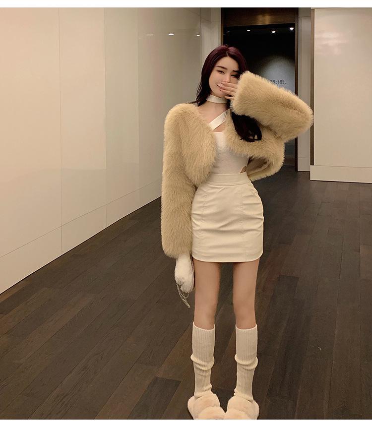 Женское трендовое зимнее пальто из искусственного меха, экологичное - короткое, плюшевое и стильное