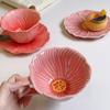 Керамические чайные чашки с блюдцами, 300 мл, цветочные кружки для латте для женщин, элегантная кофейная кружка, безопасная для микроволновой печи и посудомоечной машины, чашка для горячих напитков