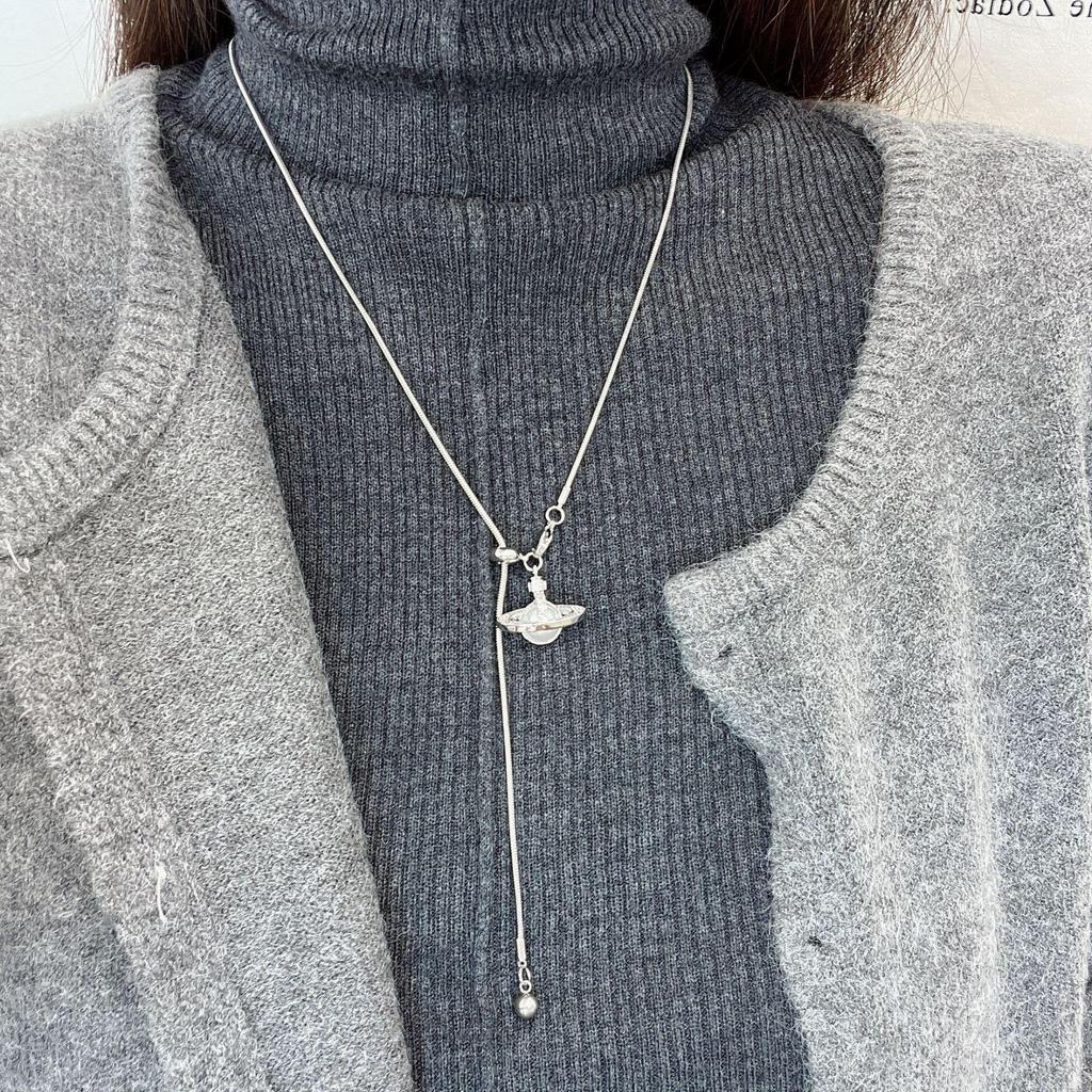 Жемчужное колье-подвеска Сатурн с кисточкой - Регулируемая высококачественная цепочка для свитера для женщин, Новая коллекция осень/зима 2024