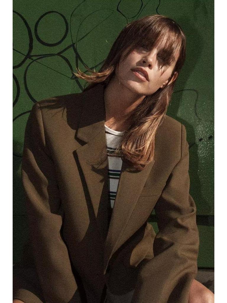 Женский свободный пиджак в стиле ретро-стритстайл Осень 2024 - Европейская и американская мода