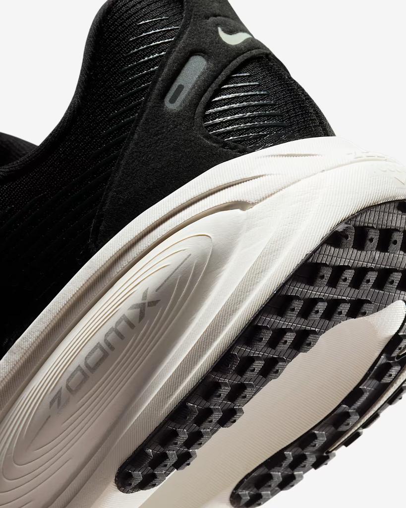 IF0515-002 Nike Vomero 18 Черный Кокосовое молоко Светло-Железная руда (Женский)