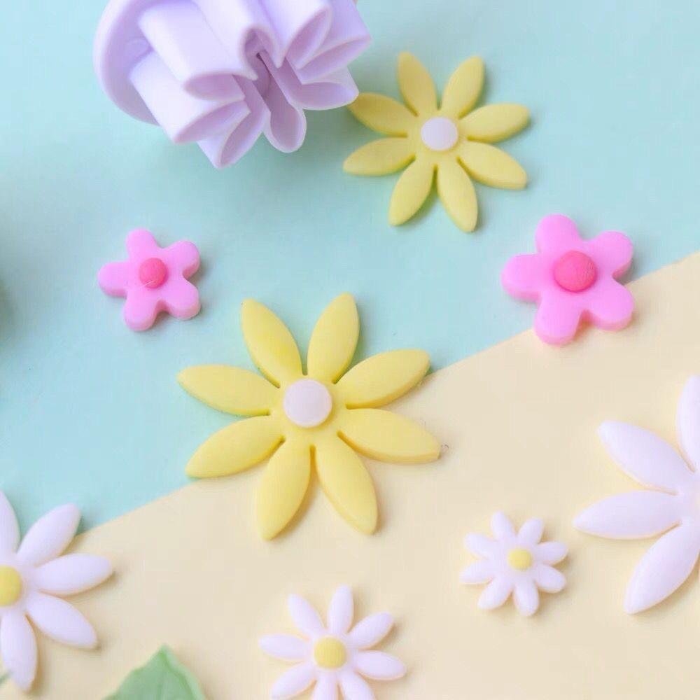 4pcs Mini Flower Daisy Polymer Clay Cutter INS Designer DIY Jewelry Texture Modeling Floral Decoration Spring Press Cutting Mold