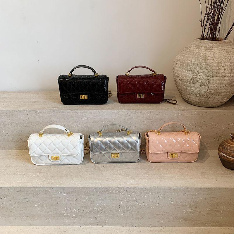 New Fashion Embroidered Thread Patent Leather Rhombus Chain Bag Portable Shoulder Crossbody Trendy Women's Bag