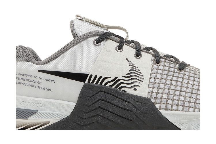 Nike Metcon 8 Photon Dust Anthracite