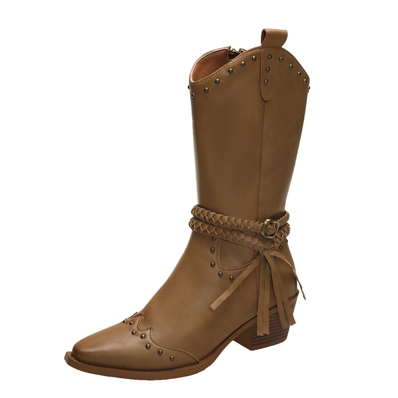 Мода 2024 года. Новые сапоги в стиле ретро из искусственной кожи. Женские сапоги до середины голени с пряжкой на ремне и заклепками. Ковбойские сапоги в стиле панк на высоком квадратном каблуке.