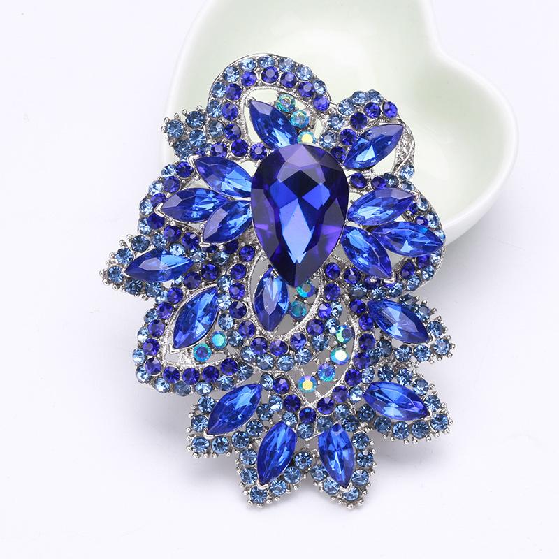 Хрустальная брошь Женский костюм Цветок на грудь Аксессуары для одежды