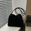 Plush Bucket Bag Women's Autumn and Winter Large Capacity Shoulder Casual Fashion Niche Handbag Tote Bag